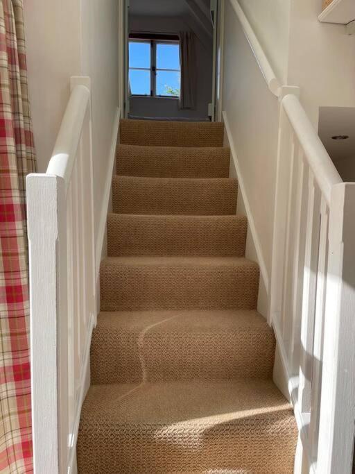 Acacia Cottage ハルステッド エクステリア 写真